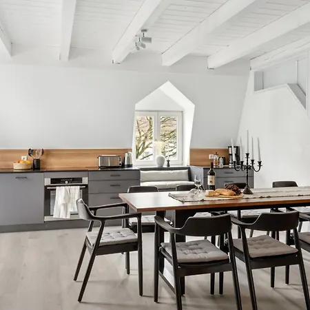 Bodensee Loft Traumhafte Bis Zu 10 Personen דירה טטנאנג